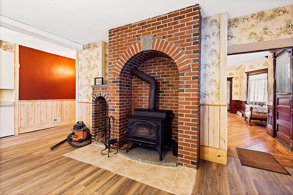 1135 E Pittston Road Pittston ME 04345