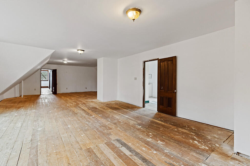 1135 E Pittston Road Pittston ME 04345