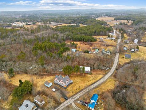 1135 E Pittston Road Pittston ME 04345