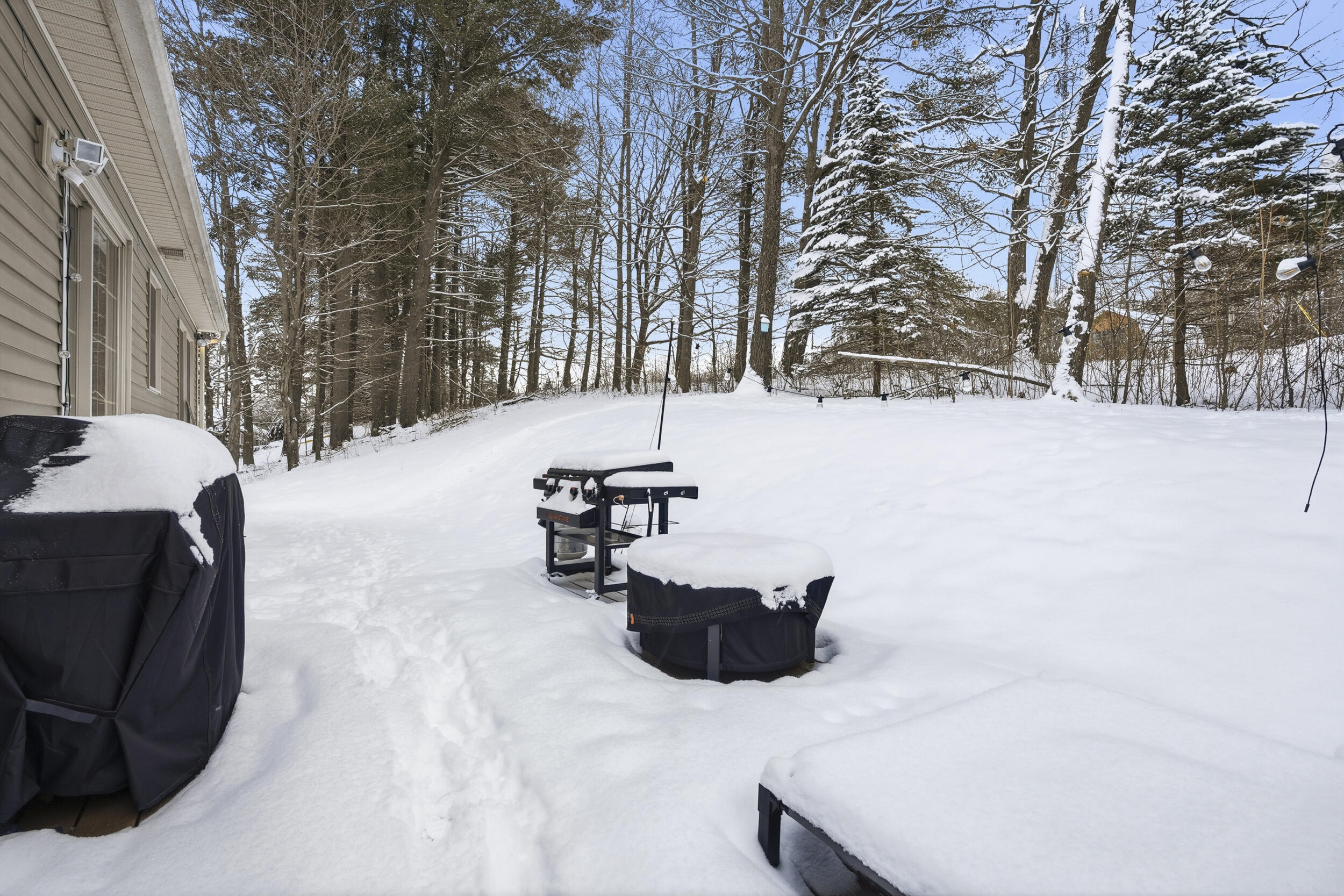 9 Jill Street Lewiston ME 04240