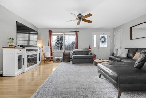 9 Jill Street Lewiston ME 04240