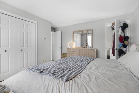 9 Jill Street Lewiston ME 04240