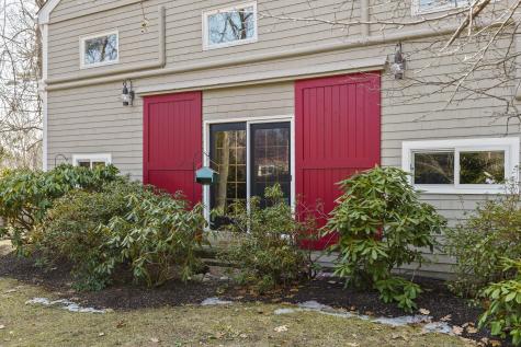 9 Conifer Ridge Cumberland ME 04110