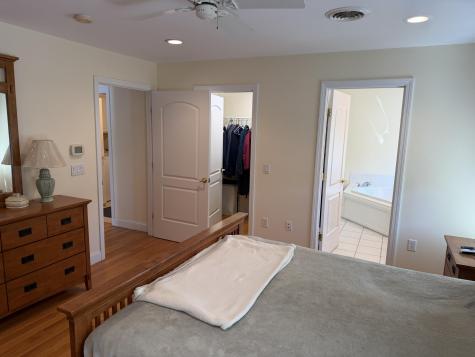 51 Riverside Drive Alfred ME 04002