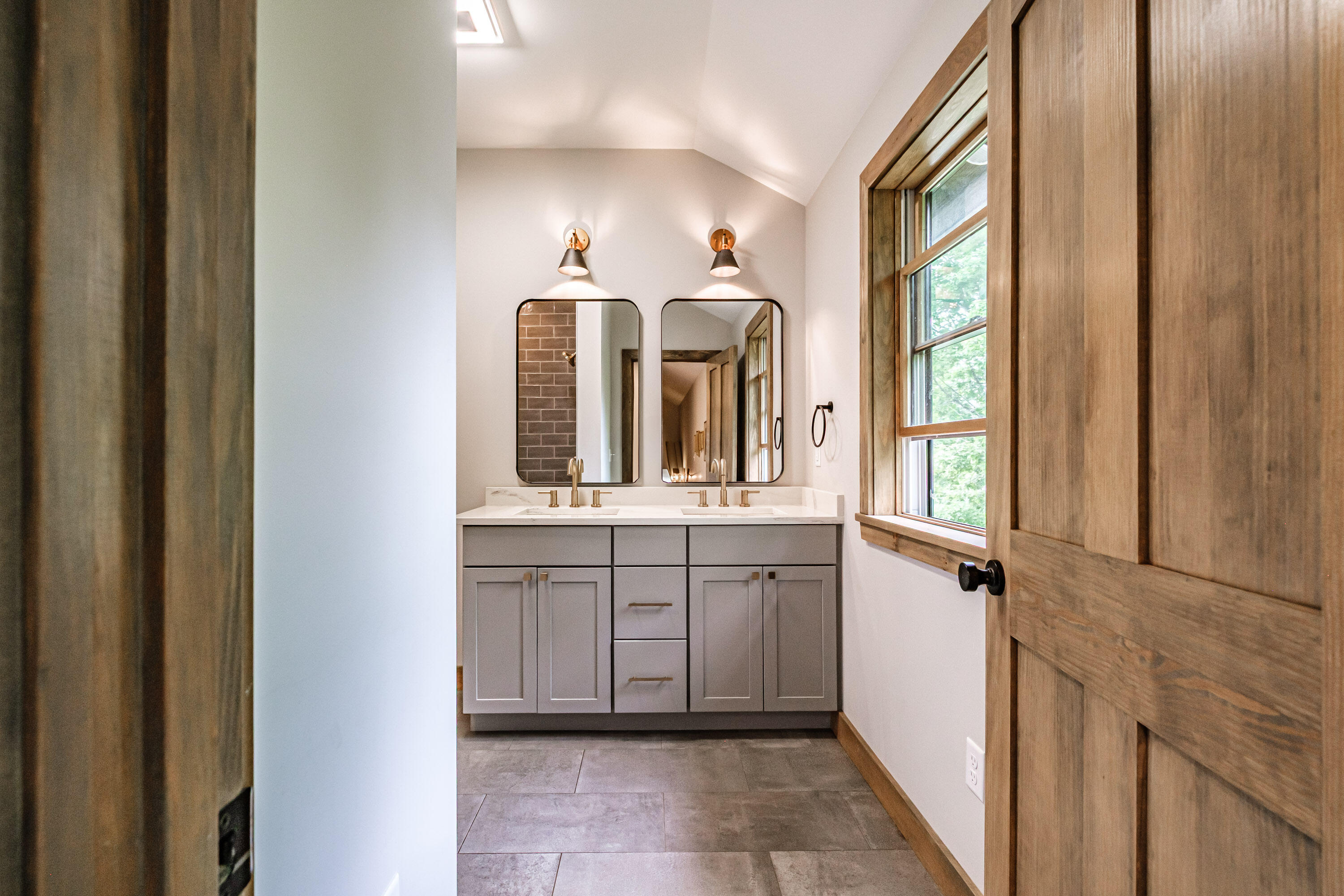 50 Paradise Road Bethel ME 04217