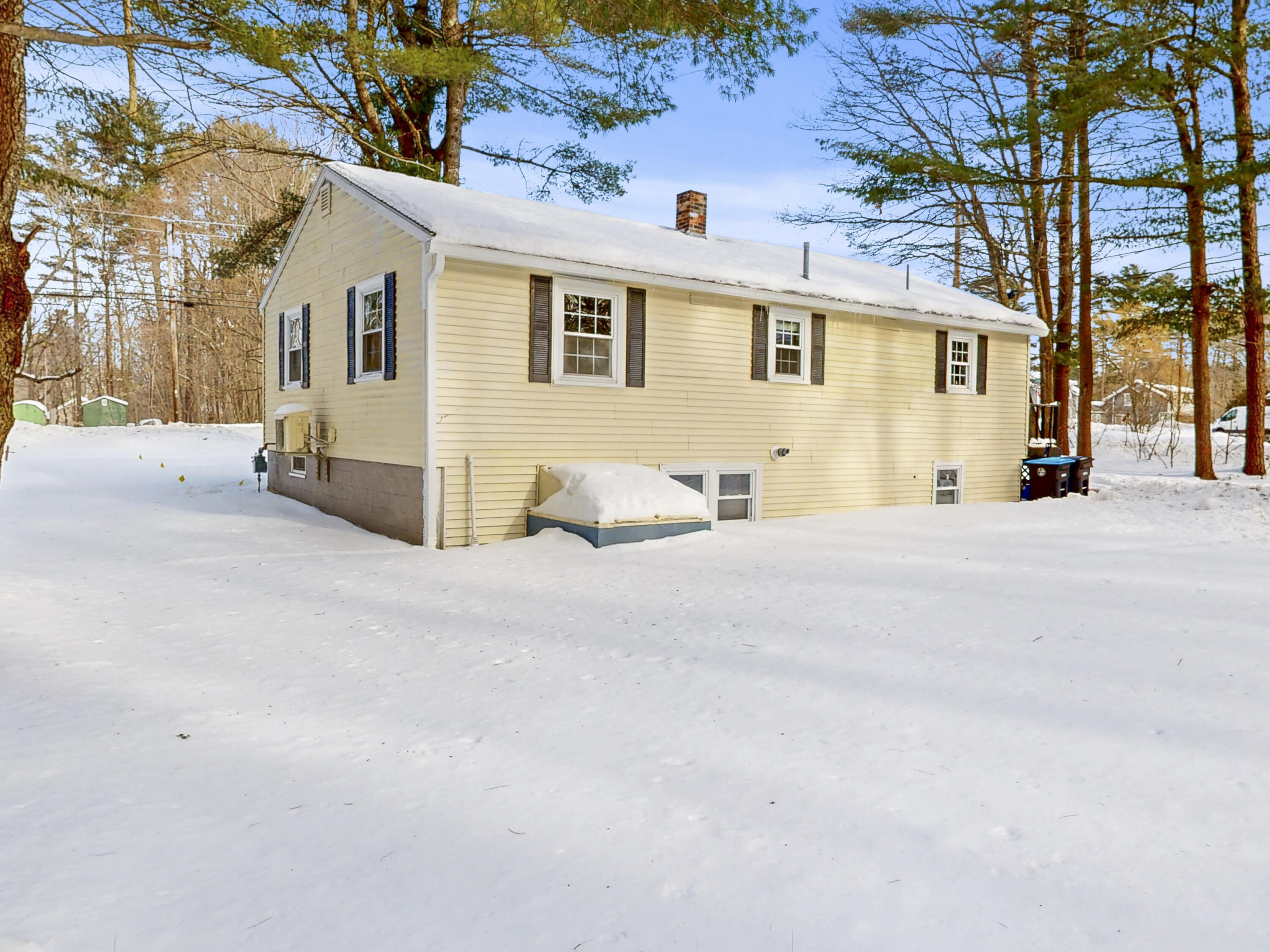 137 Tandberg Trail Windham ME 04062