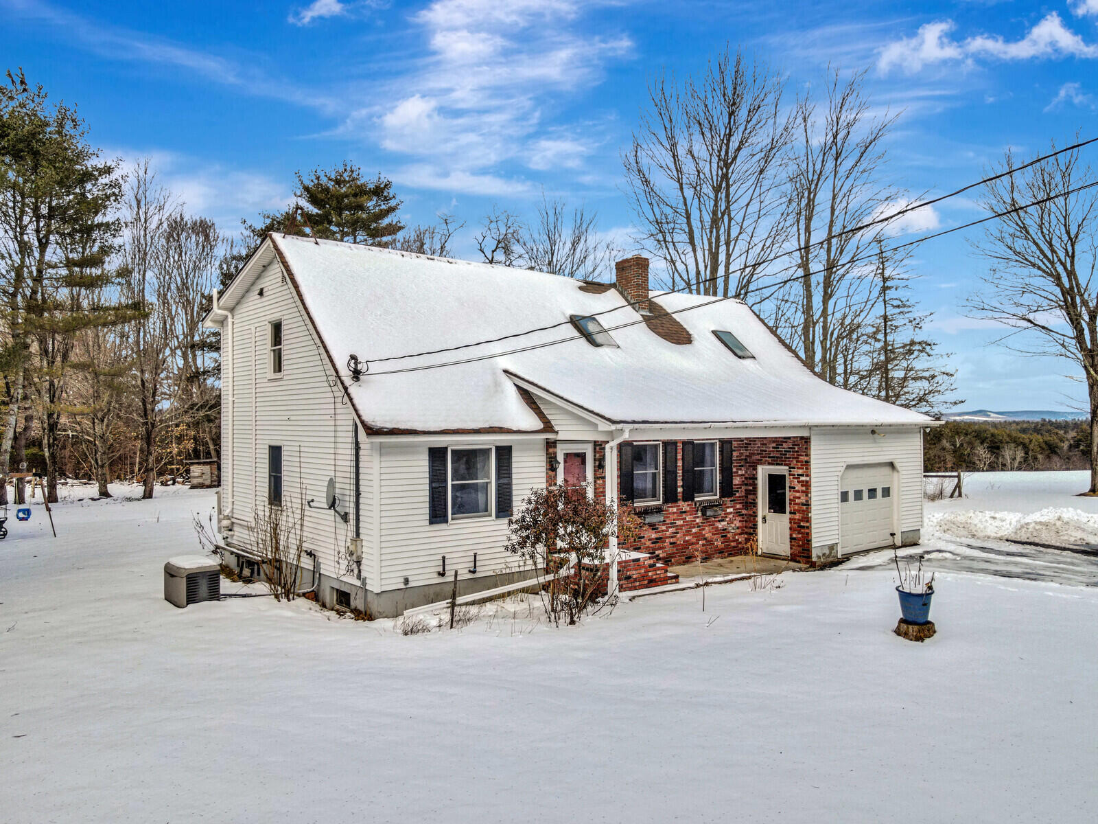 359 Green Road Fairfield ME 04937