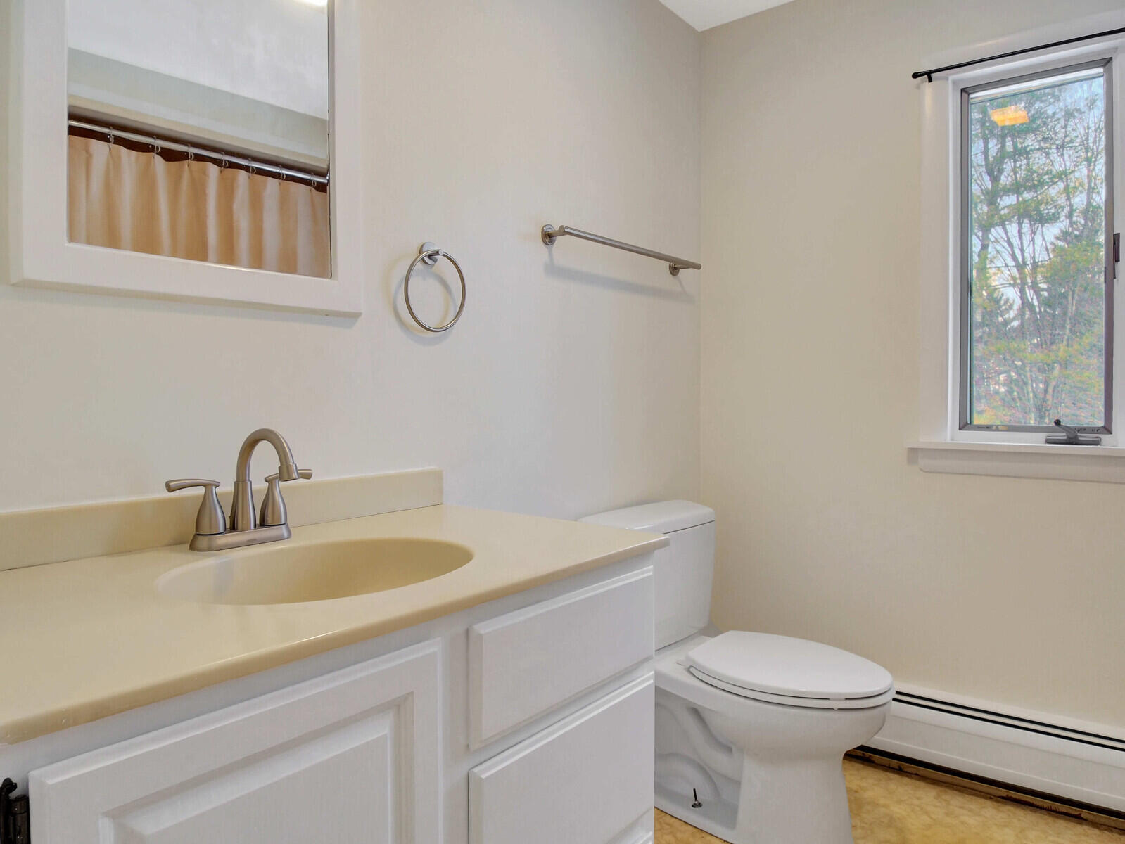 359 Green Road Fairfield ME 04937
