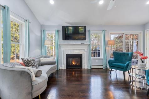 4 Dragonfly Circle Limerick ME 04048