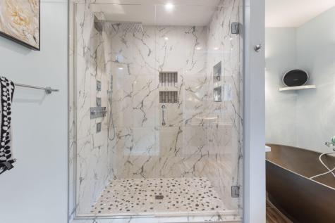 4 Dragonfly Circle Limerick ME 04048