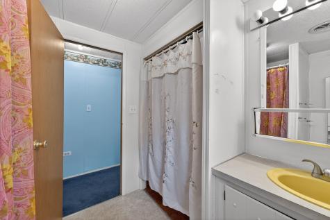 46 Monarch Drive Augusta ME 04330