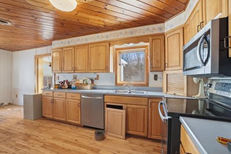 21 Independence Lane East Millinocket ME 04430