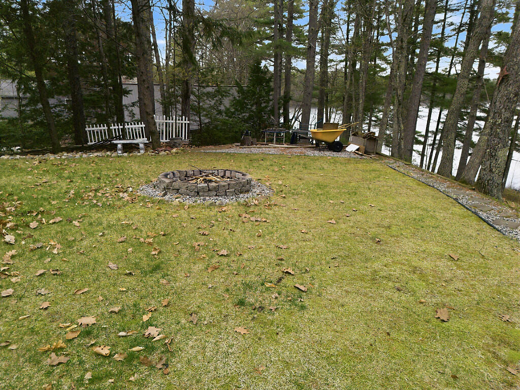 68 Diamond Drive Waterboro ME 04061
