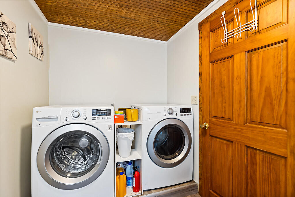 68 Diamond Drive Waterboro ME 04061