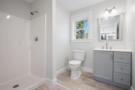 37 Lower Dedham Road Holden ME 04429