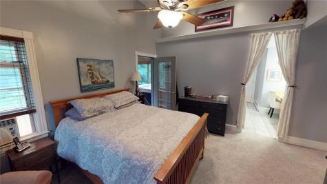 547 Pownal Road Auburn ME 04210