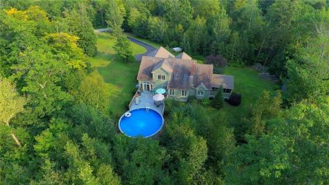 547 Pownal Road Auburn ME 04210