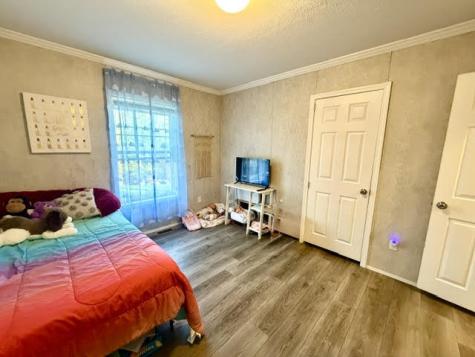 6 Philbrick Road Sidney ME 04330
