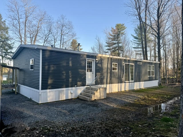 6 Philbrick Road Sidney ME 04330