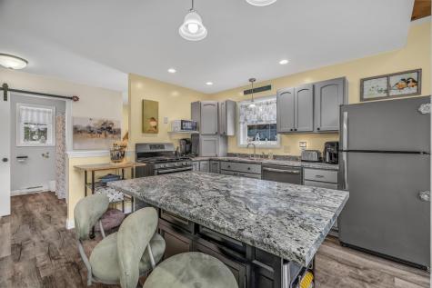 291 White Point Estates Road Lincoln ME 04457