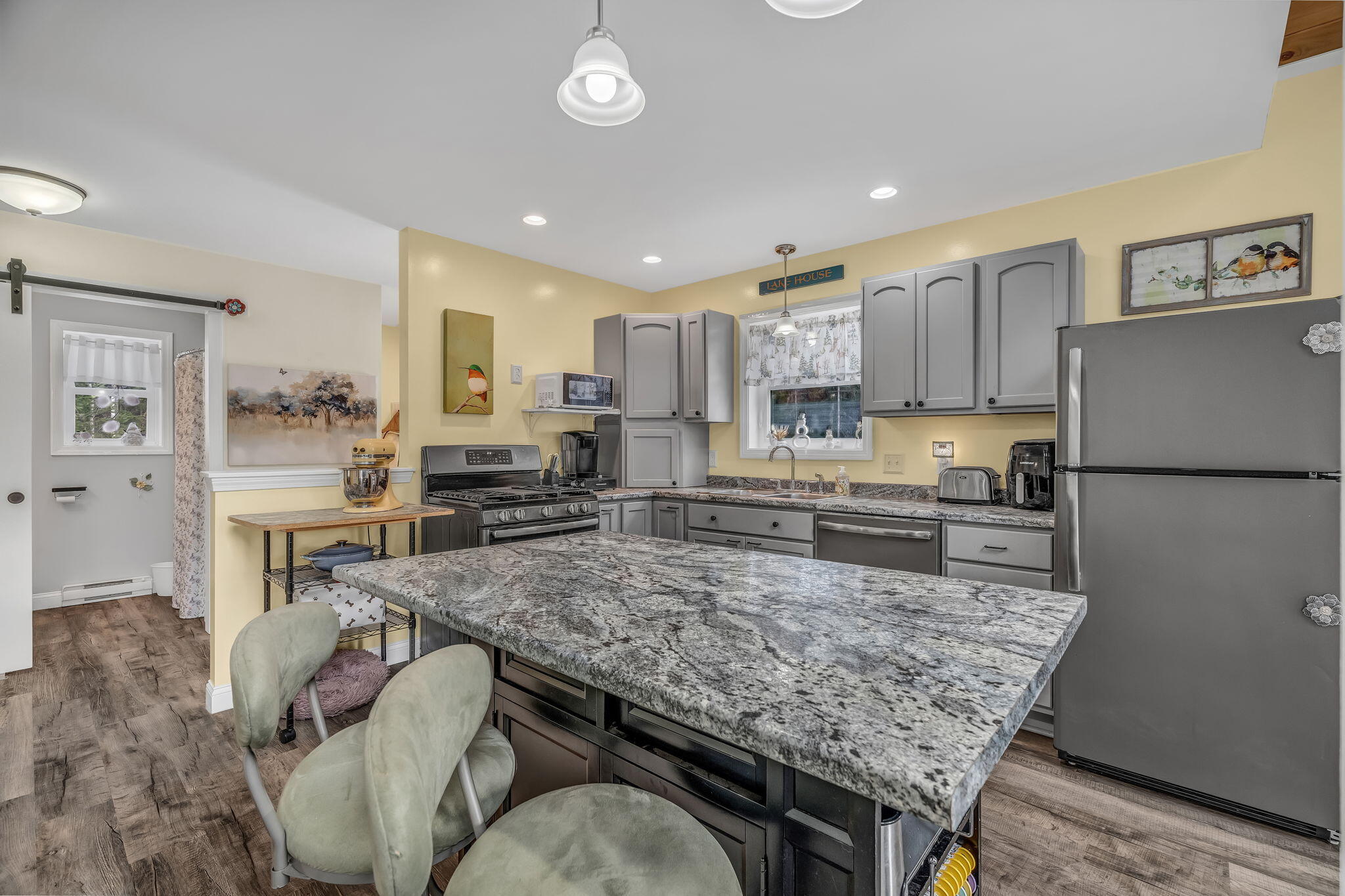 291 White Point Estates Road Lincoln ME 04457