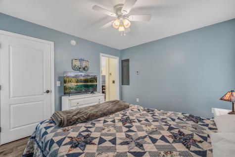 291 White Point Estates Road Lincoln ME 04457