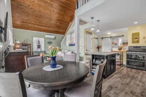 291 White Point Estates Road Lincoln ME 04457