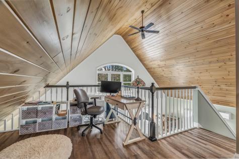 291 White Point Estates Road Lincoln ME 04457