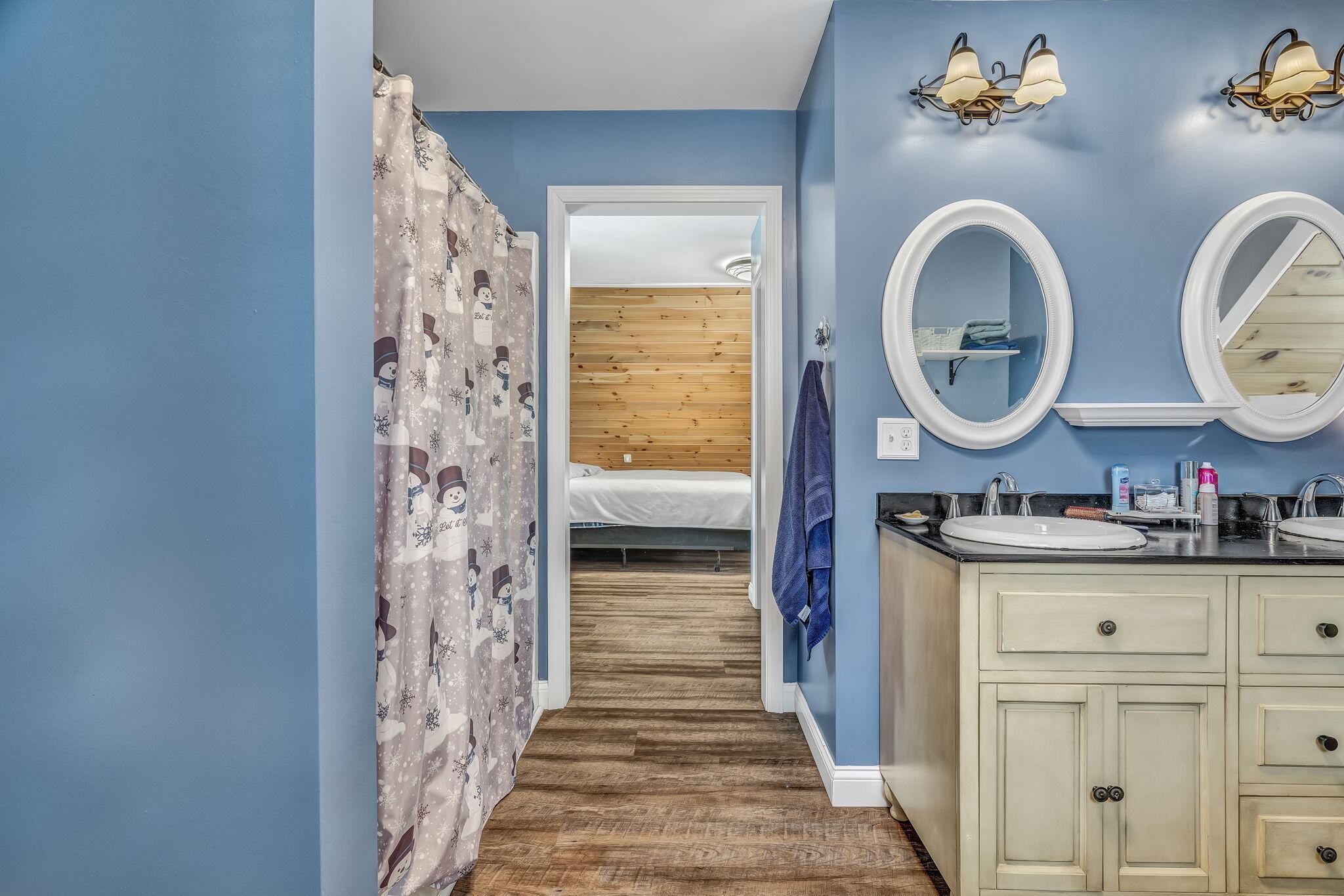 291 White Point Estates Road Lincoln ME 04457