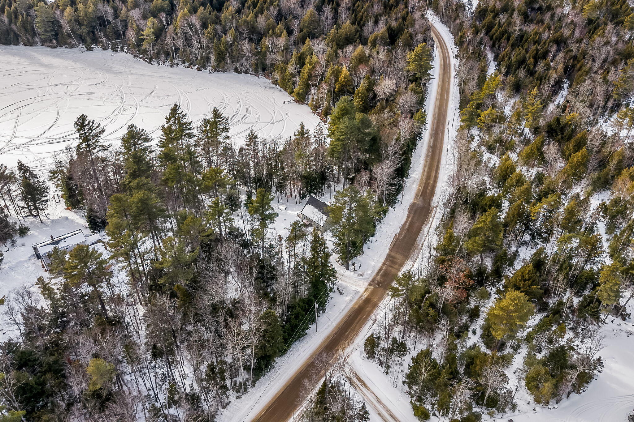 291 White Point Estates Road Lincoln ME 04457