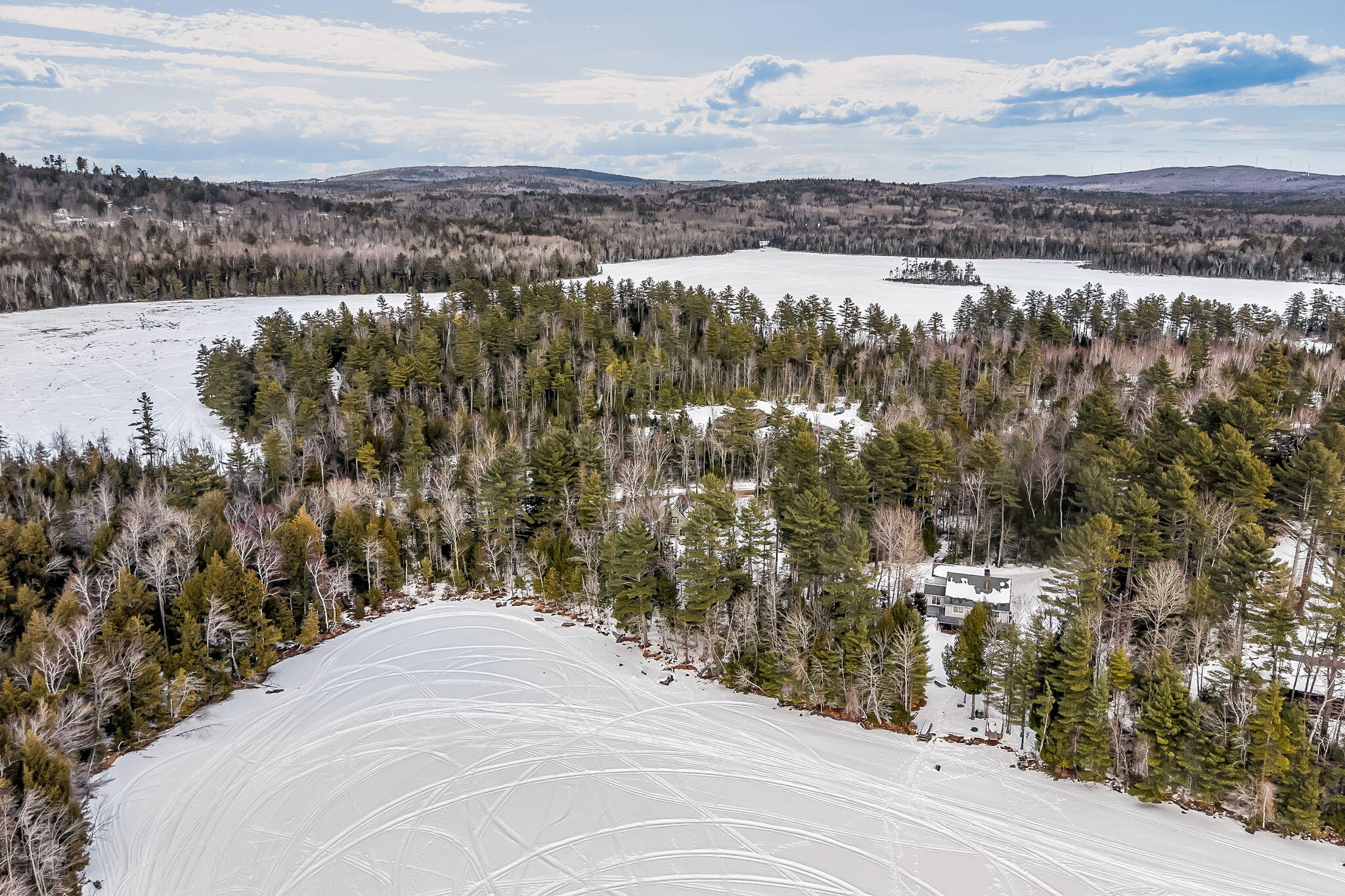 291 White Point Estates Road Lincoln ME 04457