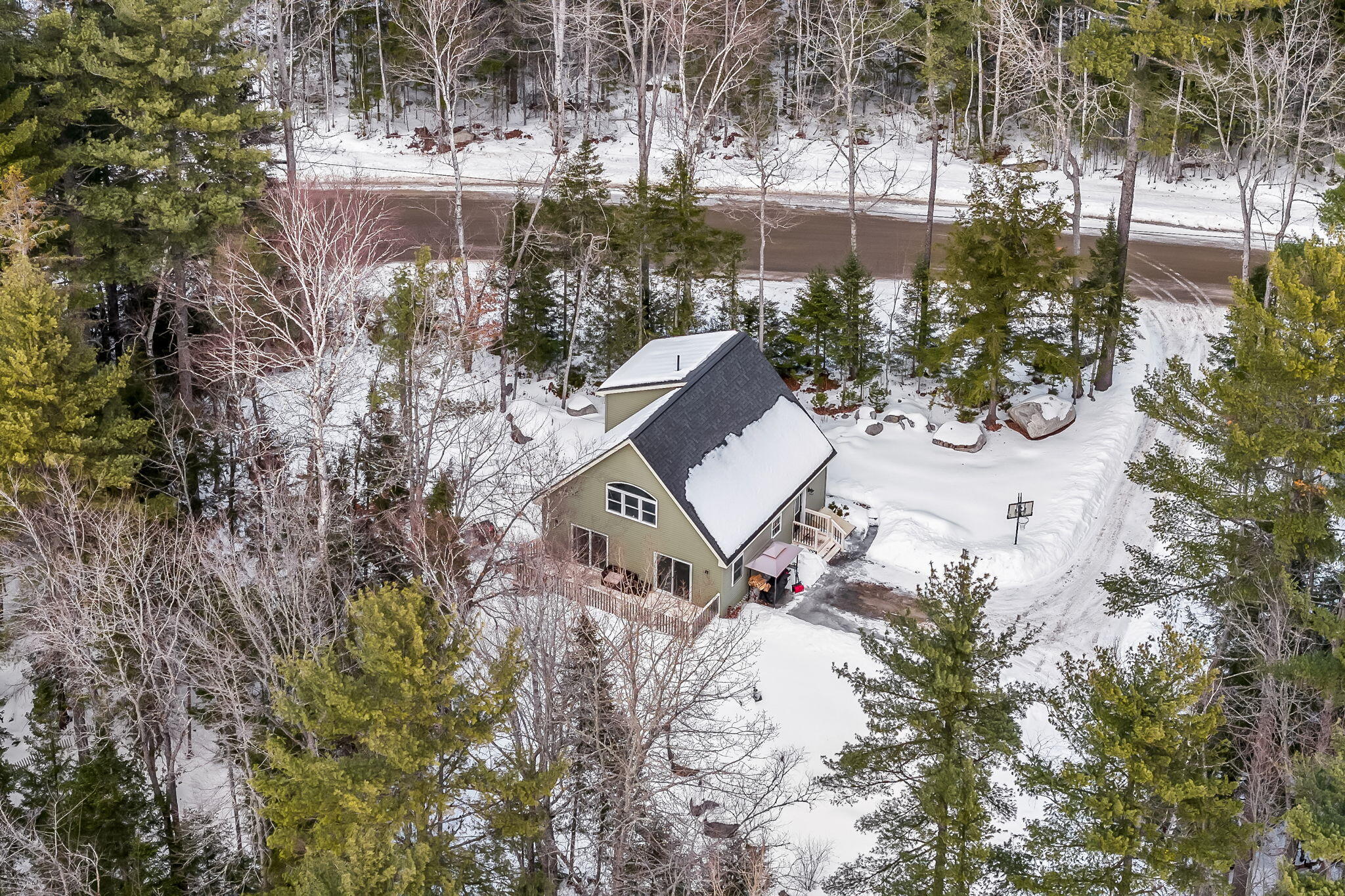 291 White Point Estates Road Lincoln ME 04457