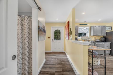 291 White Point Estates Road Lincoln ME 04457