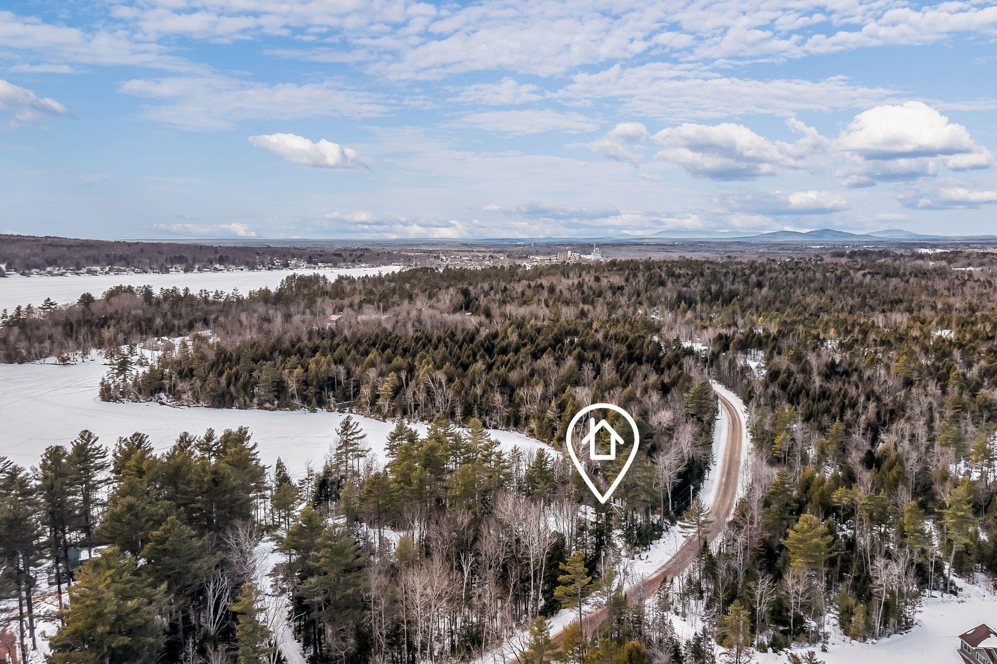 291 White Point Estates Road Lincoln ME 04457
