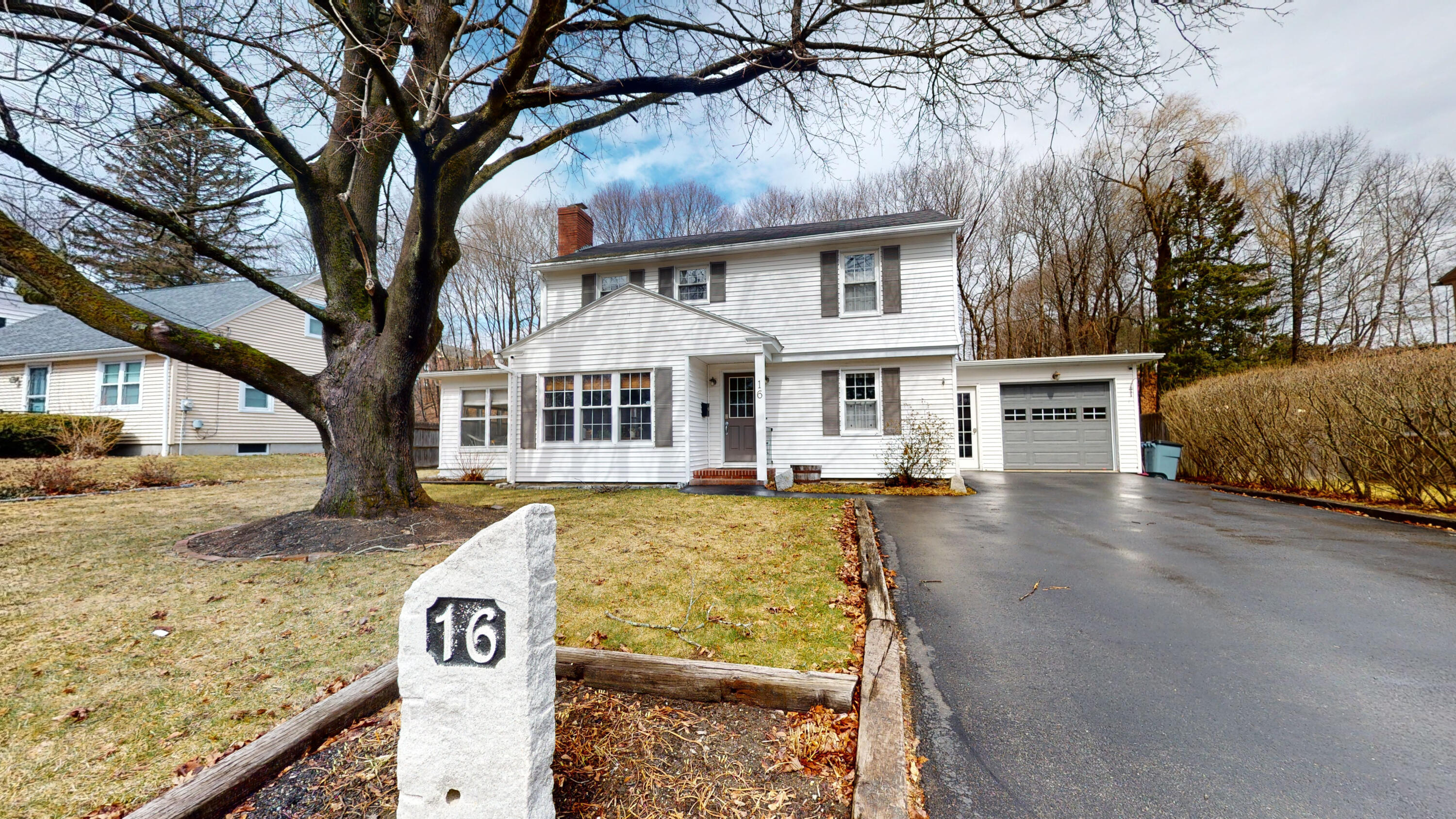16 Brooks Avenue Lewiston ME 04240