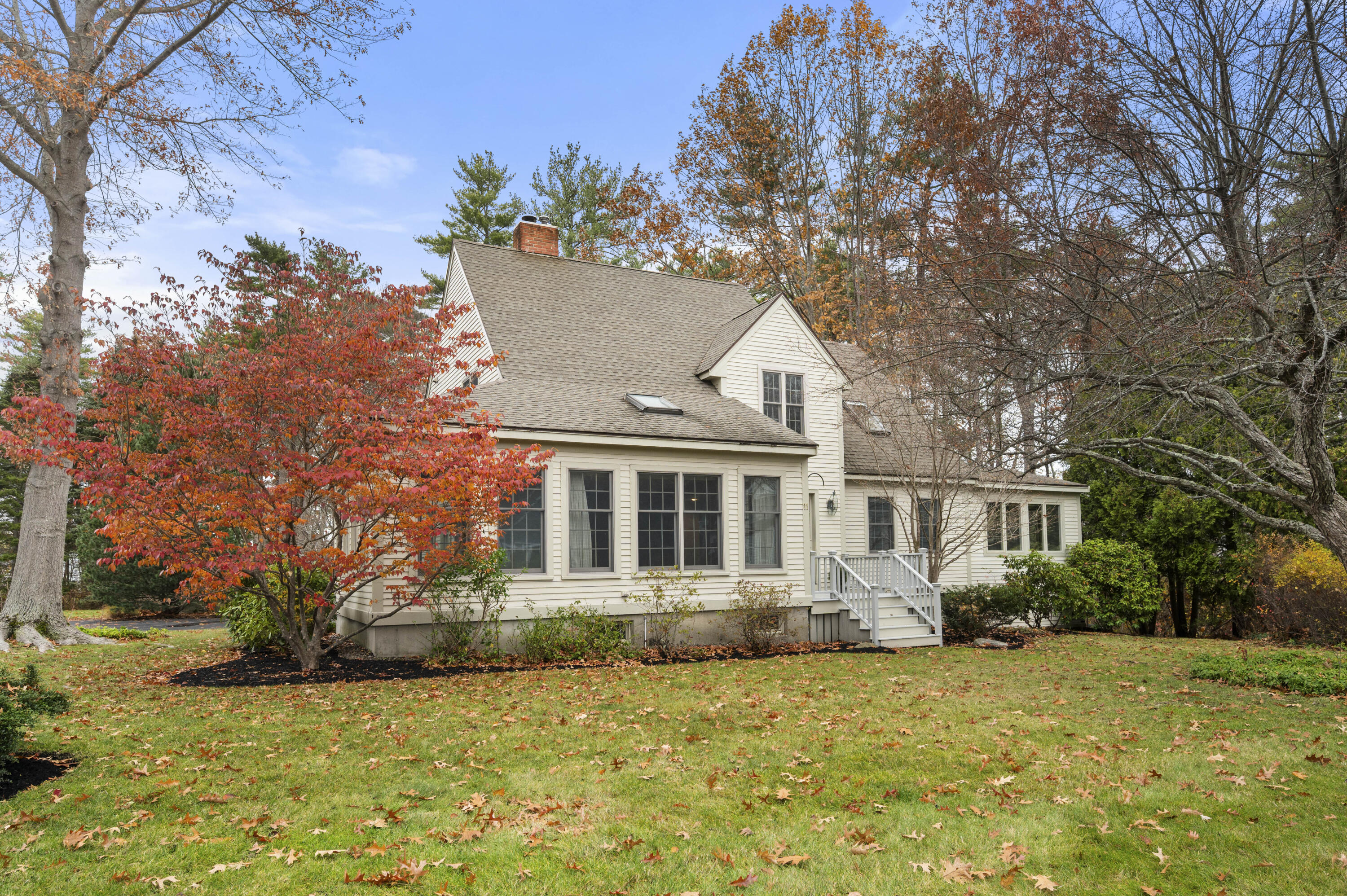 11 Chestnut Lane York ME 03909