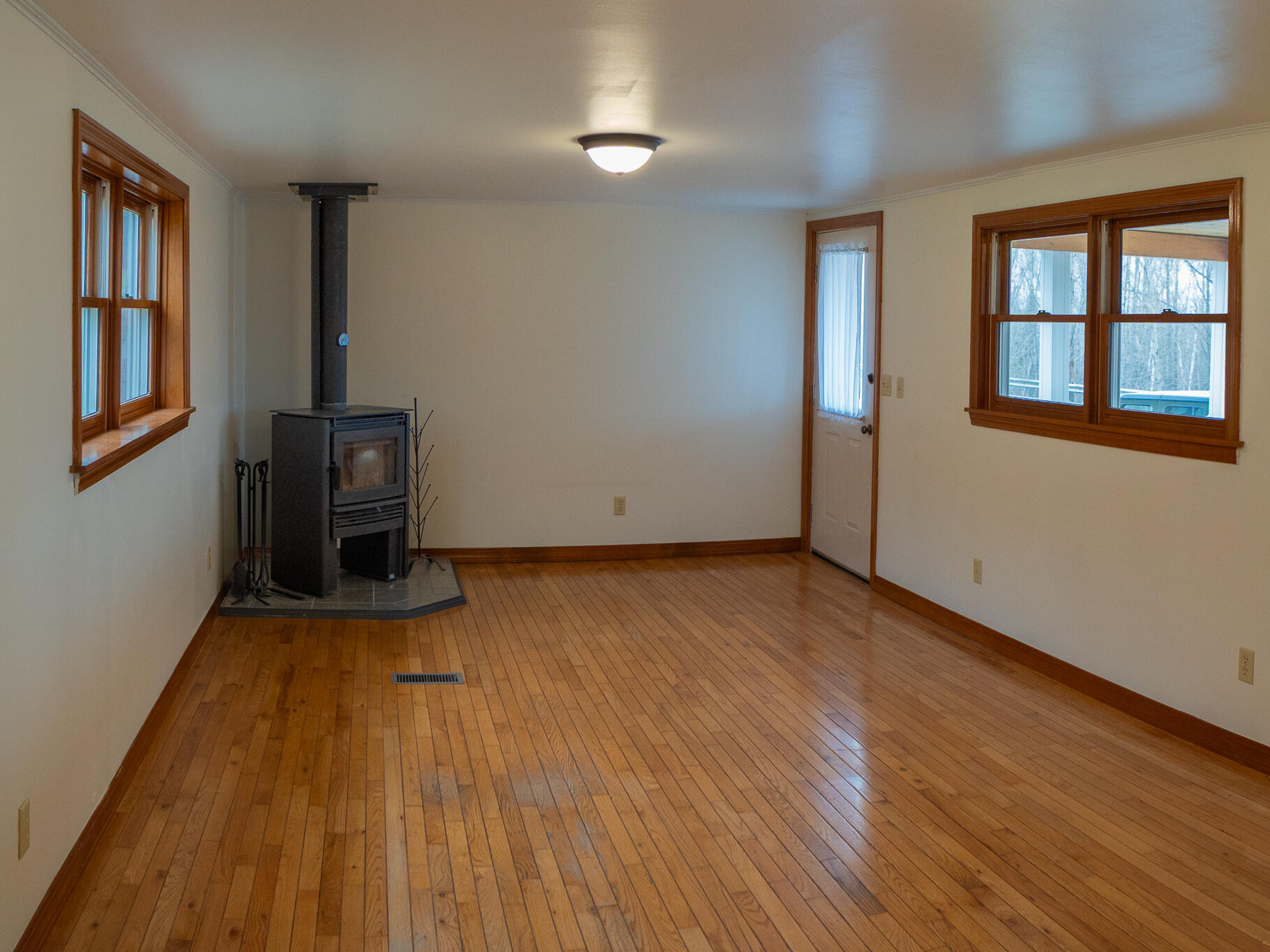 1270 U.s. 1 Weston ME 04424