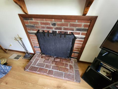 86 Beach Road Lincolnville ME 04849