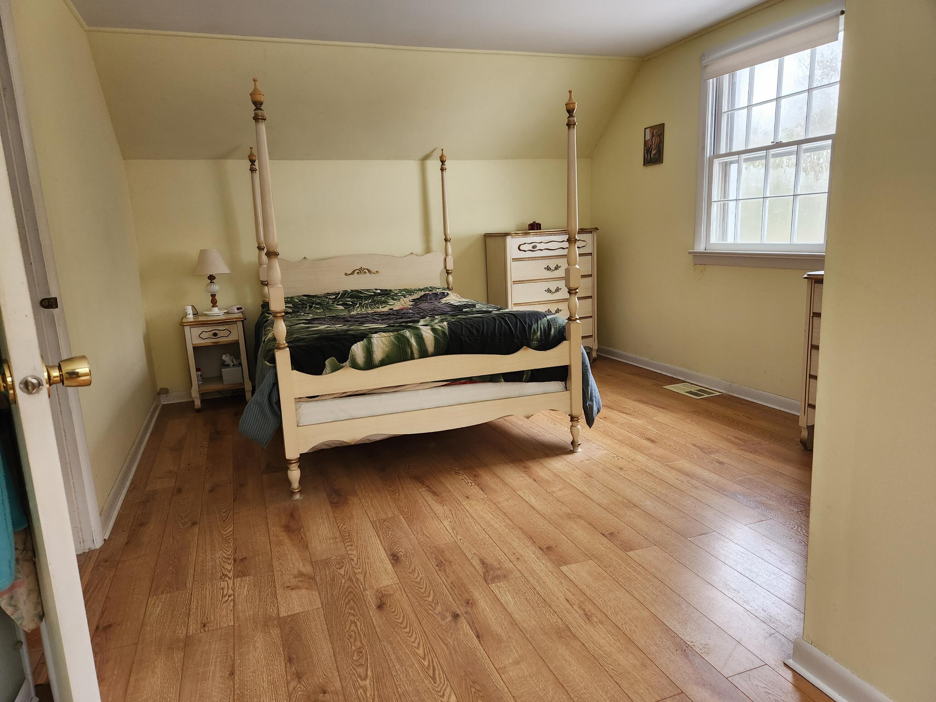 86 Beach Road Lincolnville ME 04849