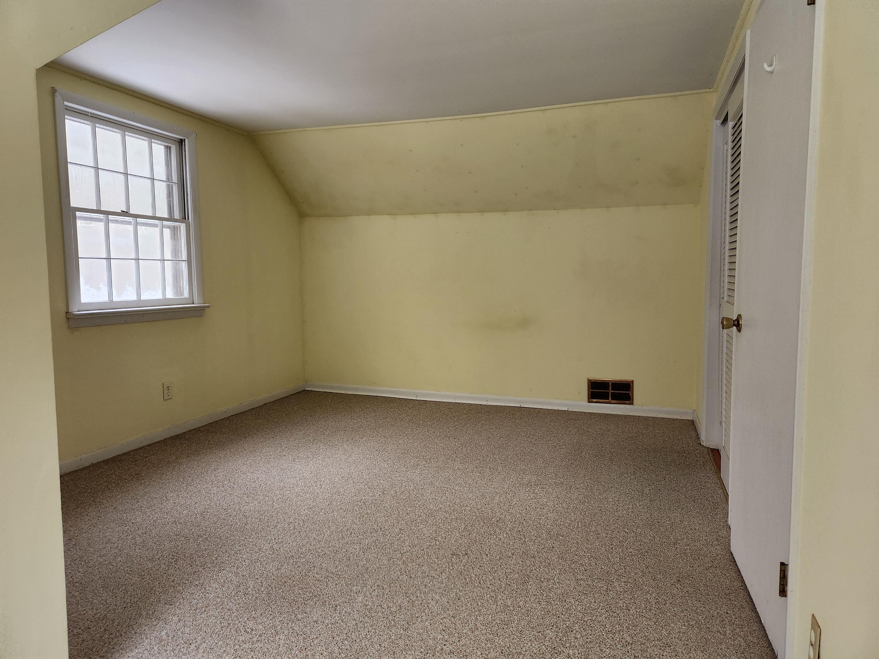 86 Beach Road Lincolnville ME 04849