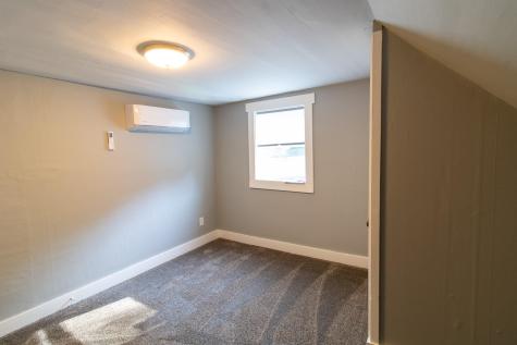 115 Pleasant Street Dexter ME 04930