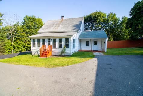 115 Pleasant Street Dexter ME 04930