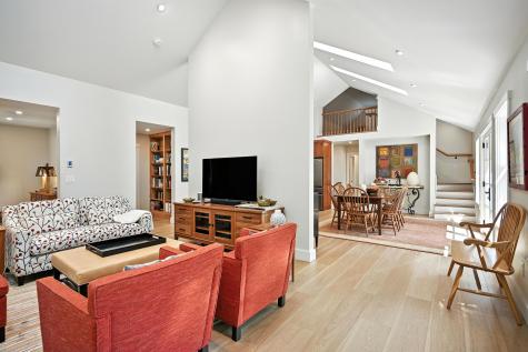 12 Dern Lane Belgrade ME 04918