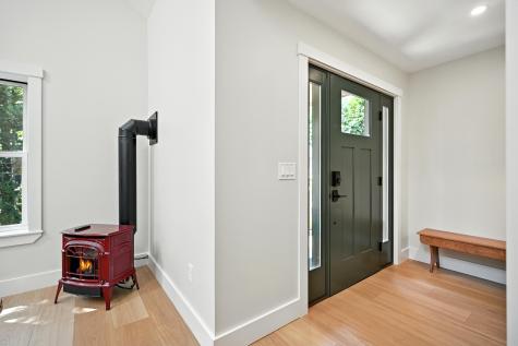 12 Dern Lane Belgrade ME 04918