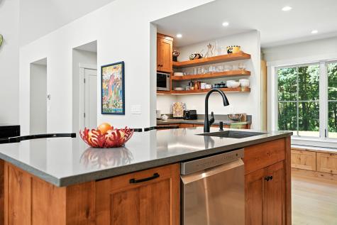 12 Dern Lane Belgrade ME 04918