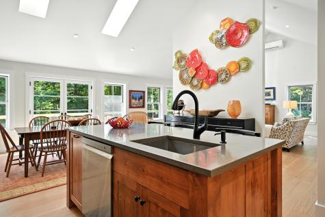 12 Dern Lane Belgrade ME 04918