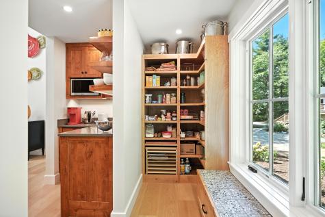 12 Dern Lane Belgrade ME 04918