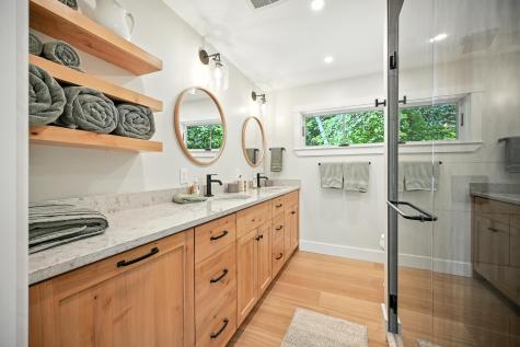 12 Dern Lane Belgrade ME 04918