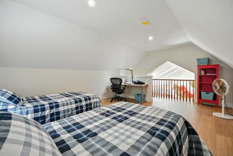 12 Dern Lane Belgrade ME 04918