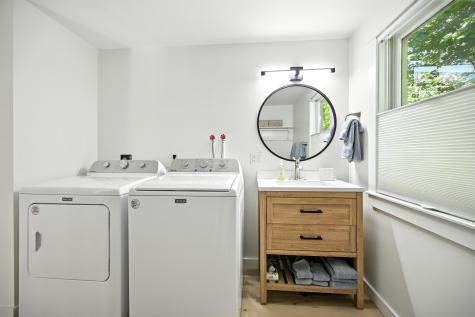 12 Dern Lane Belgrade ME 04918